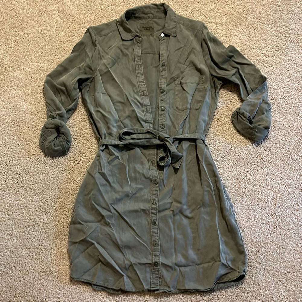 Women’s mini button up dress size S tall